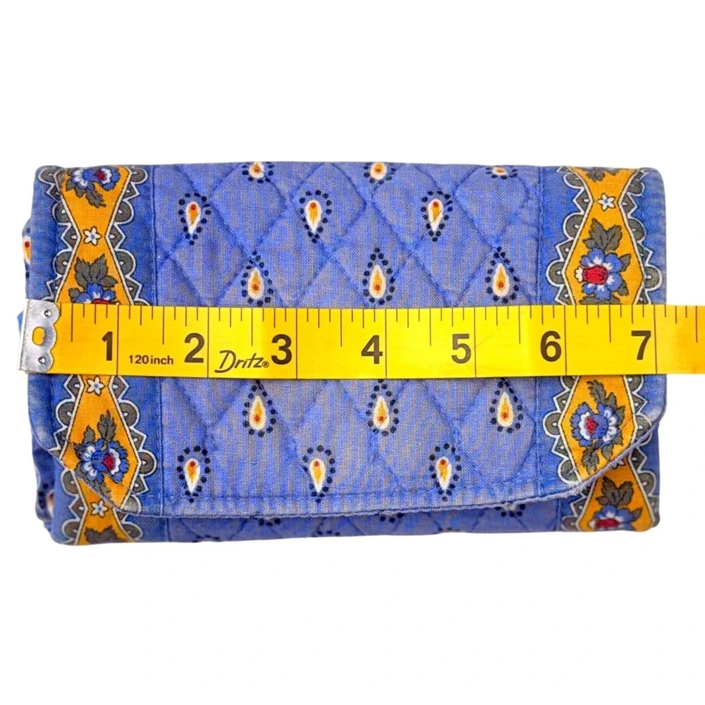 Vera Bradley Blue Quilted Paisley Floral Wallet Organizer‎